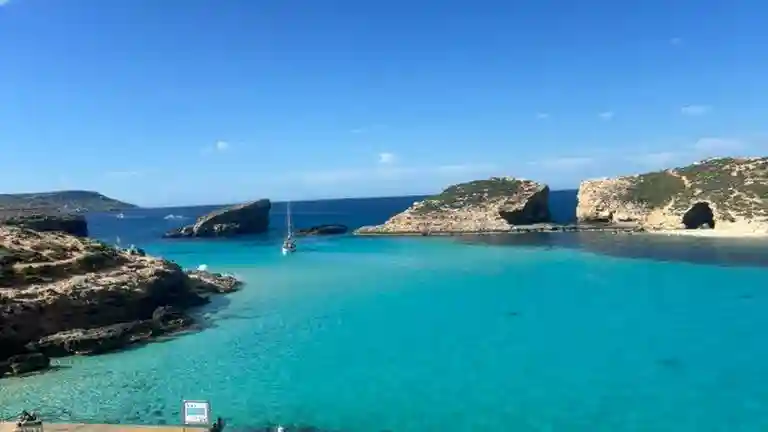 Gozo: Tour guidato in quad al tramonto da Malta + visita di Comino + trasferimenti Fornito da Gozo Pride Tours