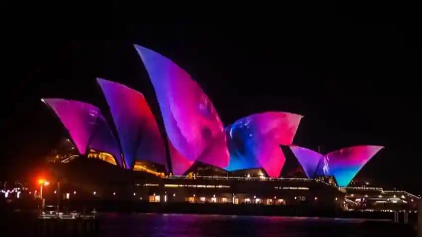 Sydney : Dîner-croisière Vivid Sydney