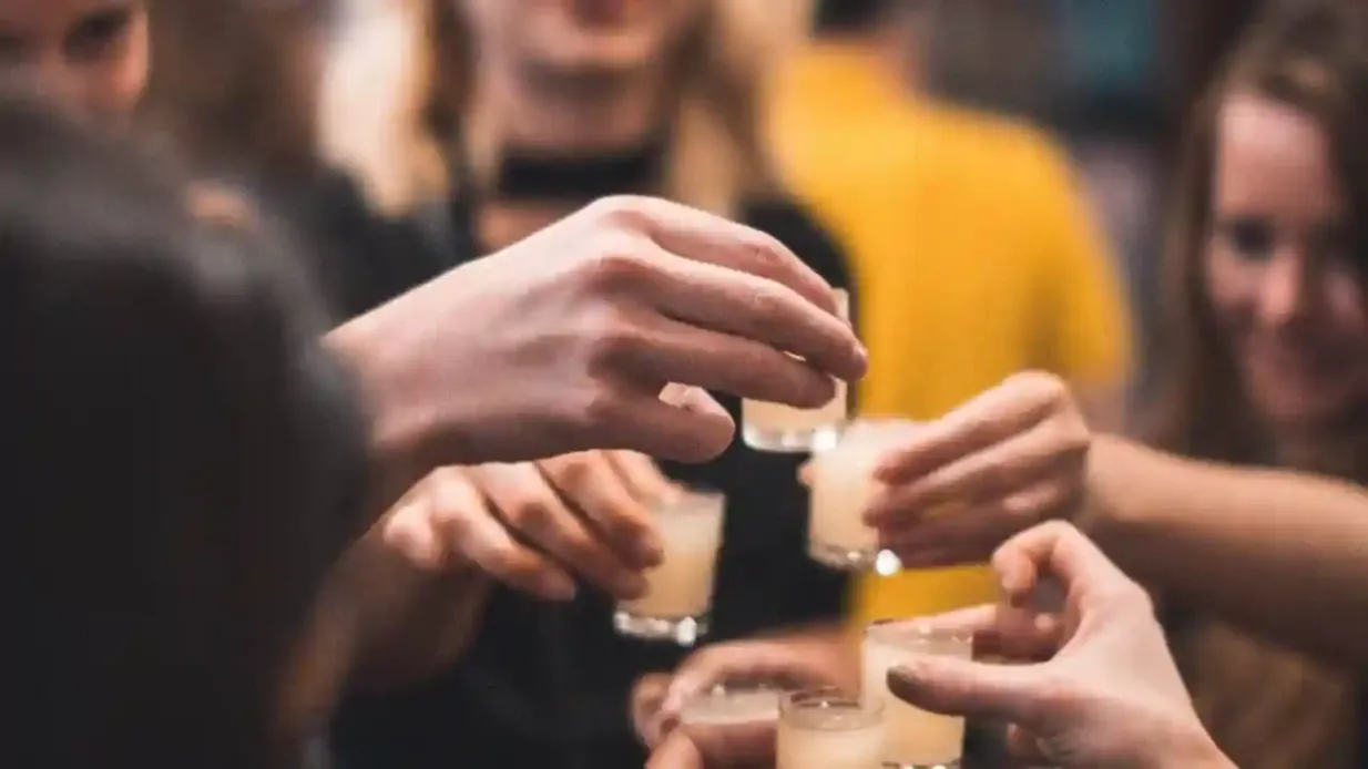Cracóvia: Visita guiada à vodka + degustações Organizado por TasteVodka Kraków s.c.