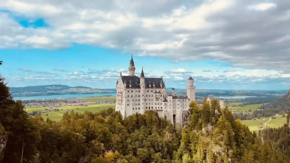 Neuschwanstein Castle: Skip The Line Ticket + Bike Rental Provided by Bavarian castle tour - Supply