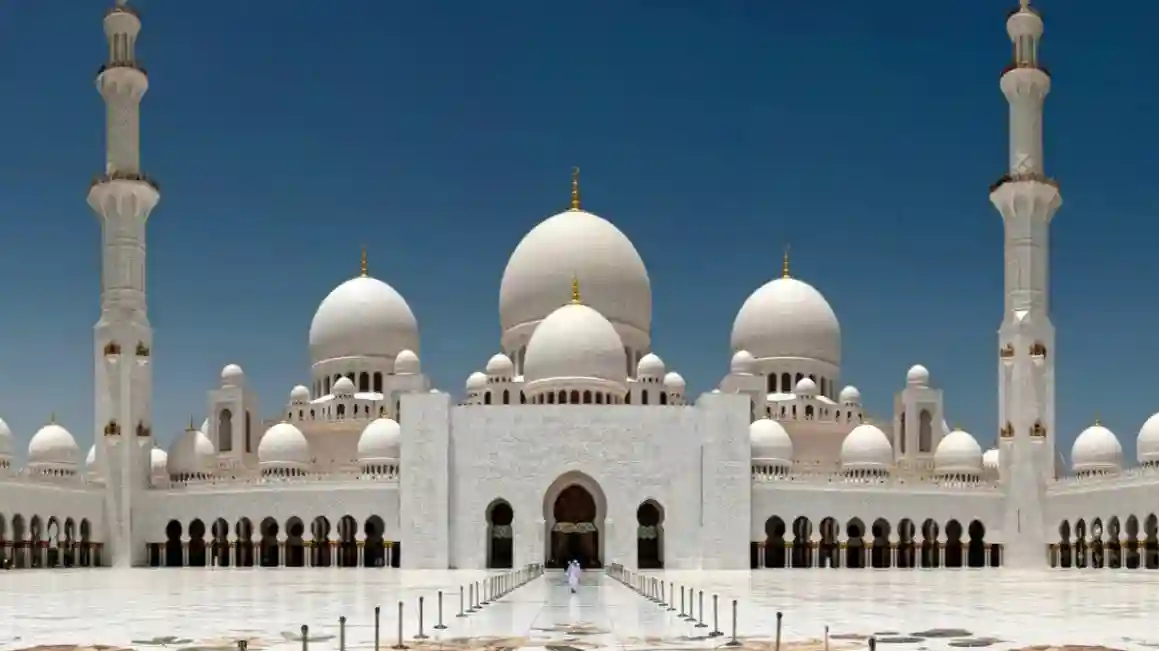 Abu Dhabi : Tour de ville + billet d'entrée au Ferrari World
