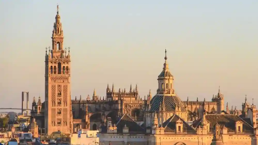 Alcázar di Siviglia, Cattedrale e Giralda: Salta la coda + Tour guidato
