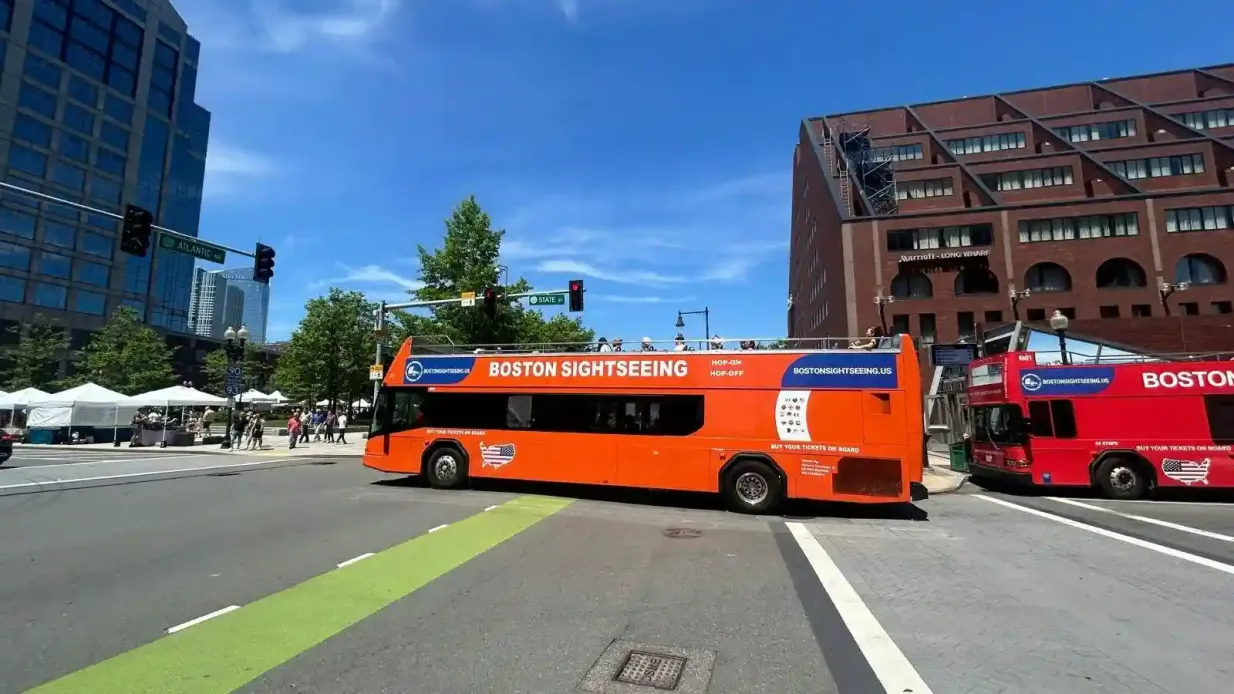 City Sightseeing Boston: Hop-on Hop-off Boston & Charlestown Tour Provided by Uptown Transport Inc