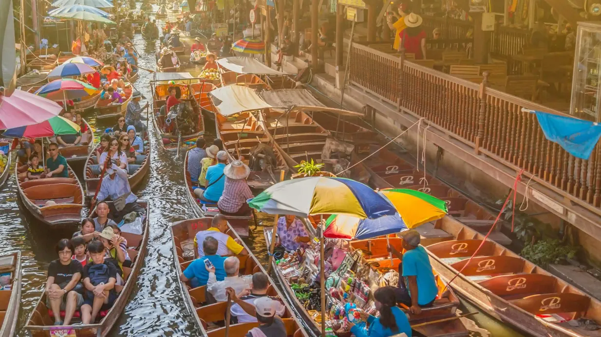 Ferrocarril de Maeklong y Mercado de Damnoen Saduak: Visita guiada + Viaje en tren y barco Operado por [Oh-Hoo] SiamScapeJourneys co.,ltd.