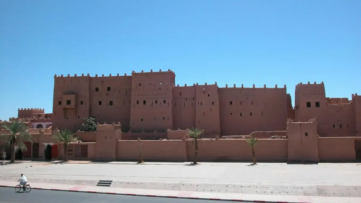 Ouarzazate: Excursión de un día + Visita a Aït Benhaddou + Recogida en Marrakech Operado por Universal Travel Society - Utess Voyages