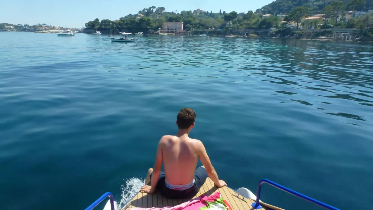 Beaulieu-sur-Mer: Romantic Cruise on a Solar Electric Boat Provided by SEAMAGINE ECO NAVIGATION