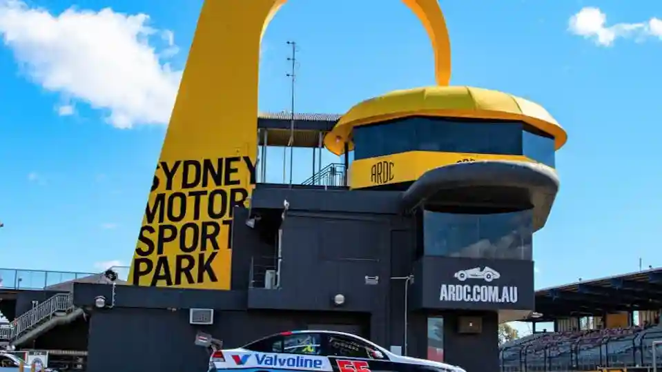 Sydney Motorsport Park : Expérience V8 Hot Lap Fournie par Tiqets International B.V.