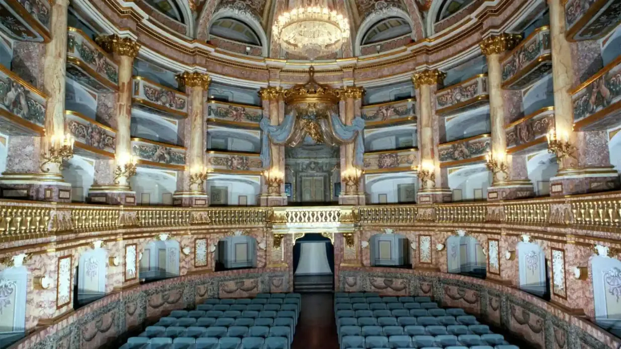 Palacio Real de Caserta: Visita Guiada + Ida y Vuelta desde Nápoles Operado por Worldtours Srl