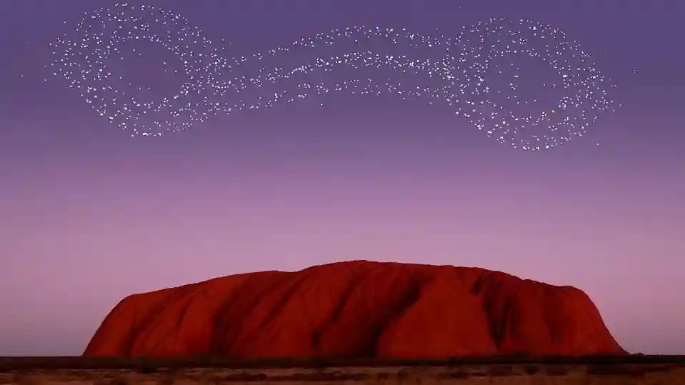 Uluru : Dîner au coucher du soleil à Wintjiri Wiru + transferts Fournie par EXTRAGREEN HOLIDAYS GROUP MANAGEMENT PTY LTD