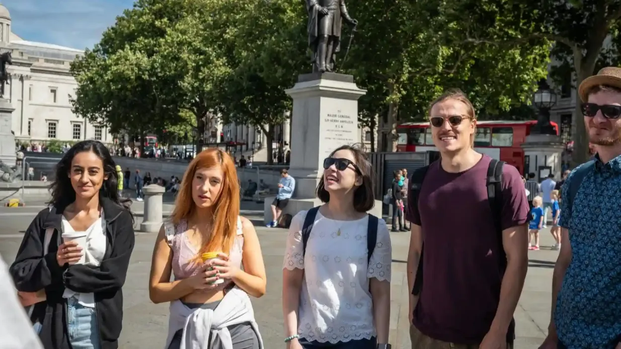 London: Westminster Guided Walking Tour + Thames River Cruise