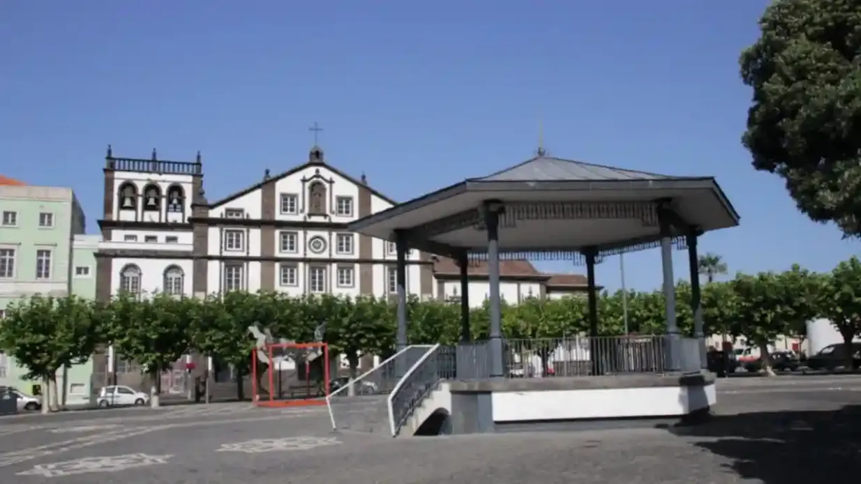 Ponta Delgada : Demi-journée de visite guidée de la ville + transfert Fournie par Prime Azores Lda