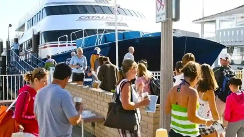 Ilha Catalina: Passeio de um dia com expedição submarina Organizado por Extreme Tours - Karmel Shuttle