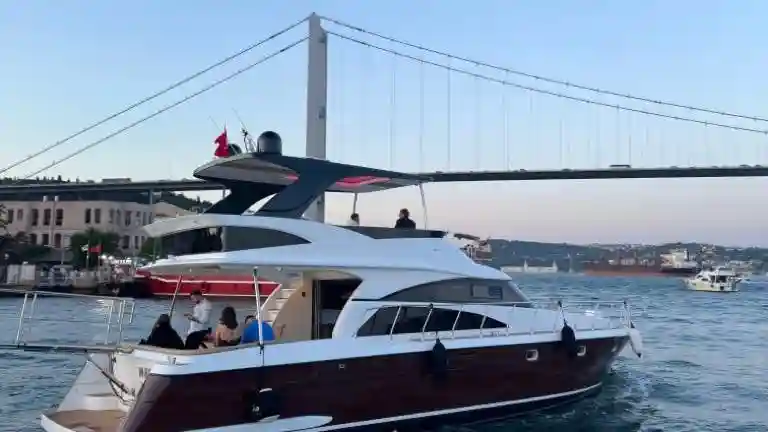 Istanbul : 2 heures de croisière privée dans le détroit du Bosphore