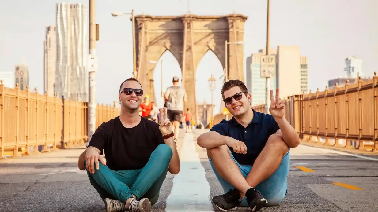 New York: Tour guidato a piedi del Ponte di Brooklyn e di DUMBO