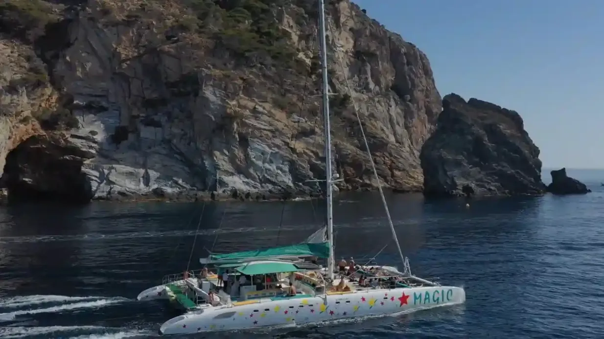 Cap Norfeu and Cadaques: Sailing Trip from Roses Provided by Magic Catamarans S.L.