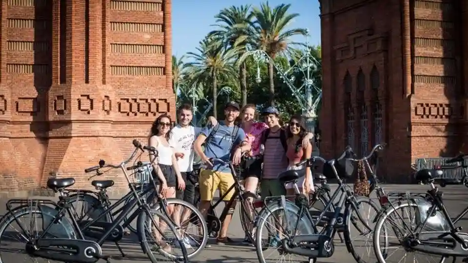 Barcelone : Highlights Bike Tour en anglais