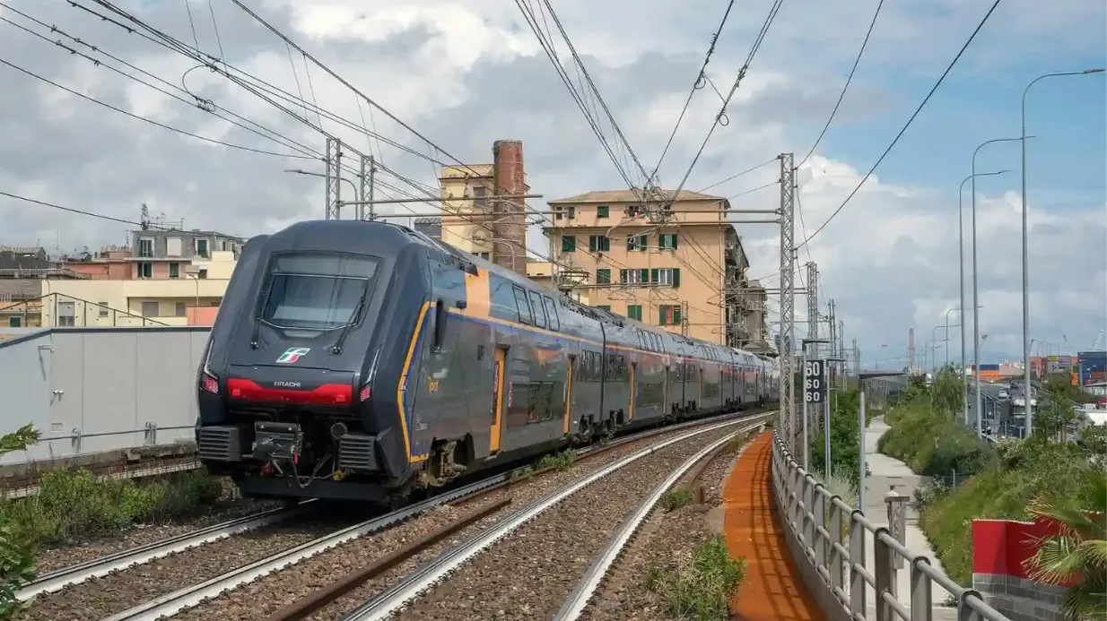Lazise: Garda Link Bus + Train from Venice Provided by Distribusion Technologies GmbH (EUR)