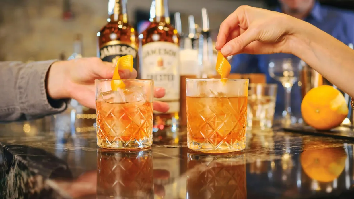 Midleton Distillery Experience (Jameson): Cocktail-Klasse Bereitgestellt von Irish Distillers International Limited