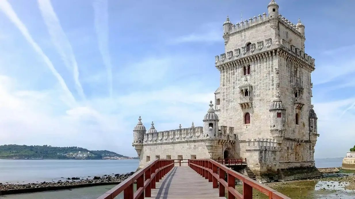 Sintra, Pena Palace, Belém & Lisbon: Small-Group Day Trip