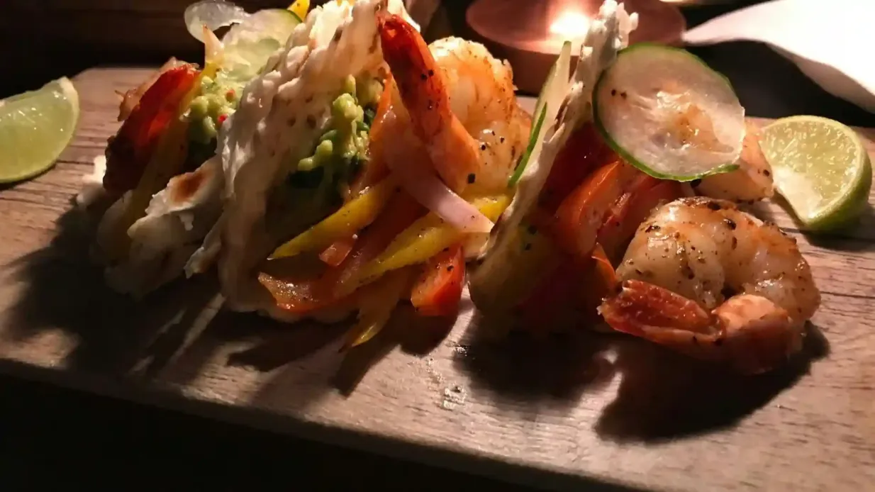 Bangkok: Esperienza culinaria sul tetto del Vertigo & Moon Bar