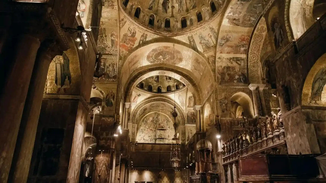 Basílica de São Marcos e Palácio Ducal: Entrada após o fechamento + visita guiada Organizado por Walks Agency Limited (EUR)