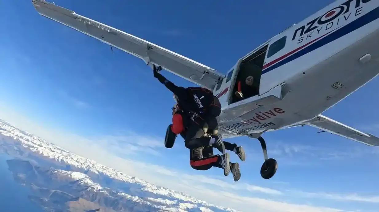 NZONE: Skydive Up to 9,000ft Provided by Skydive Queenstown