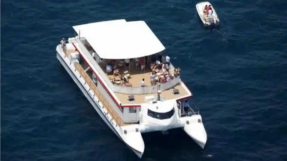 Valencia: Crociera in catamarano + bagno