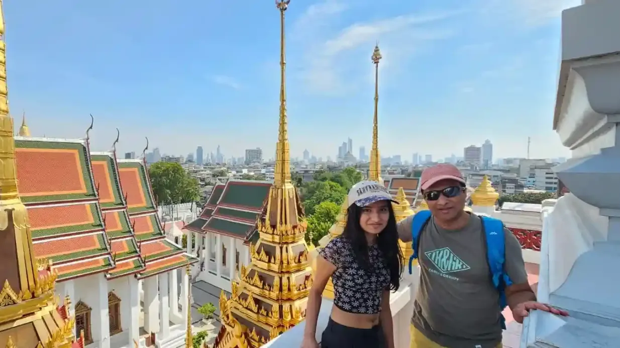 Bangkok: Chinatown Guided Tour + Wat Chakrawat Besuch
