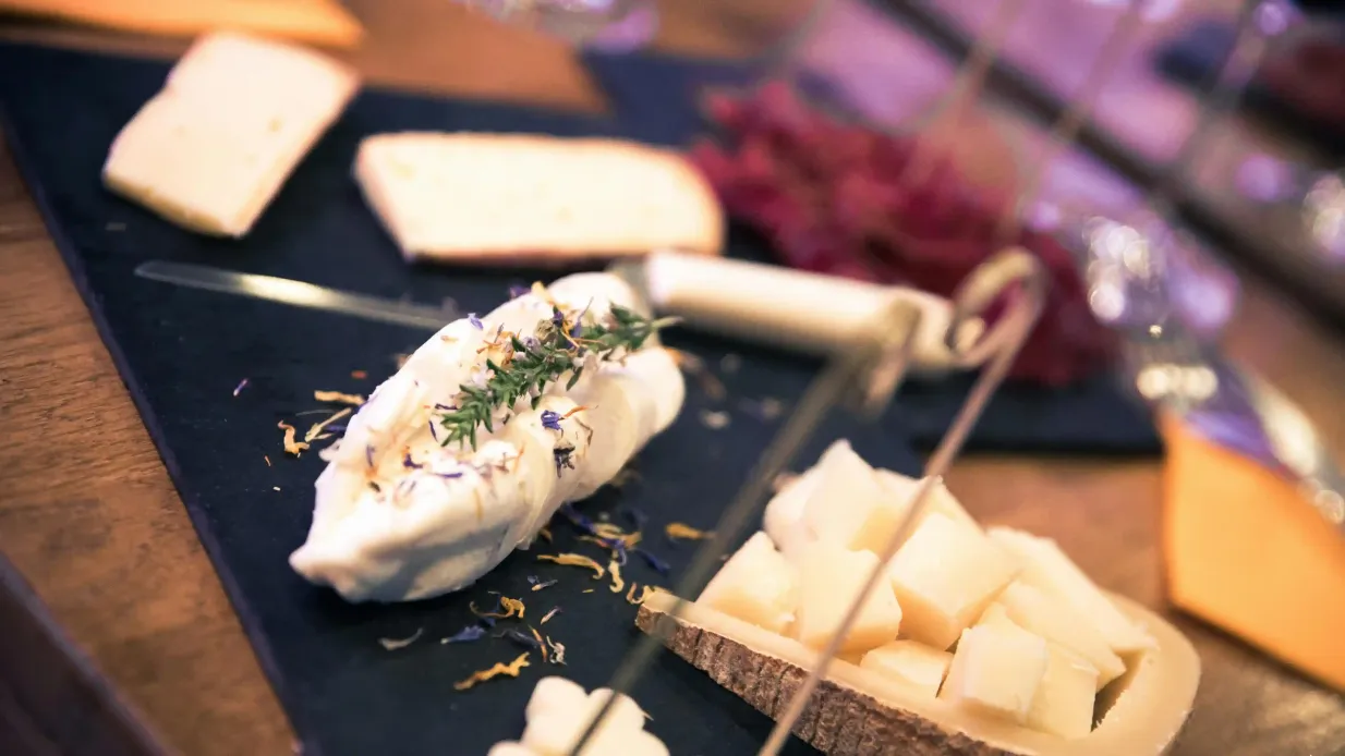 Dégustation privée de vins et de fromages