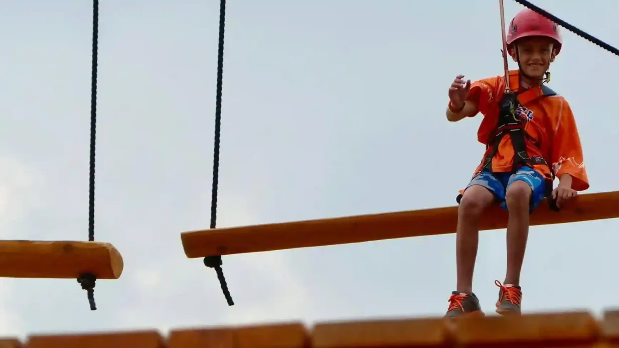 Castle Rock: Guided Zipline Tour Provided by The EDGE Ziplines