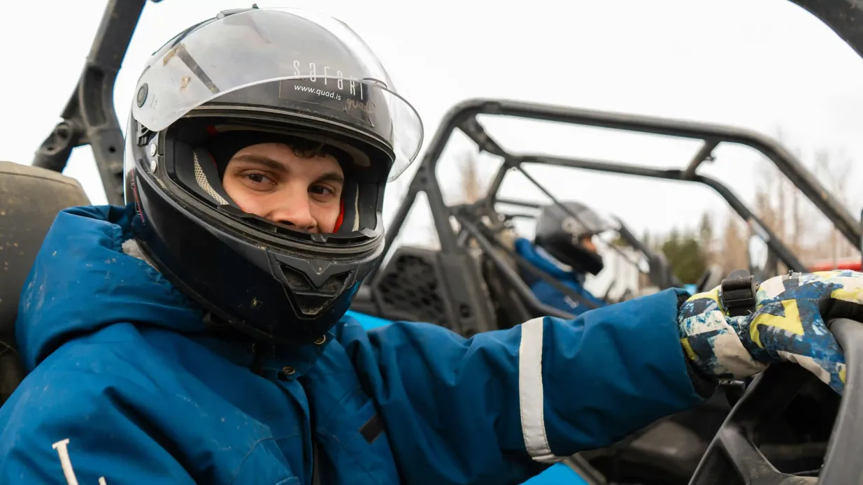Reykjavik: tour di 2 ore in buggy dei campi di lava