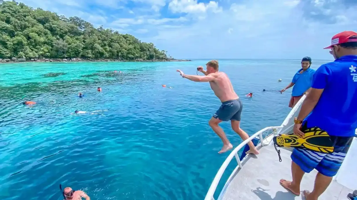 Phuket: Surin Islands Speedboat Tour with Snorkeling