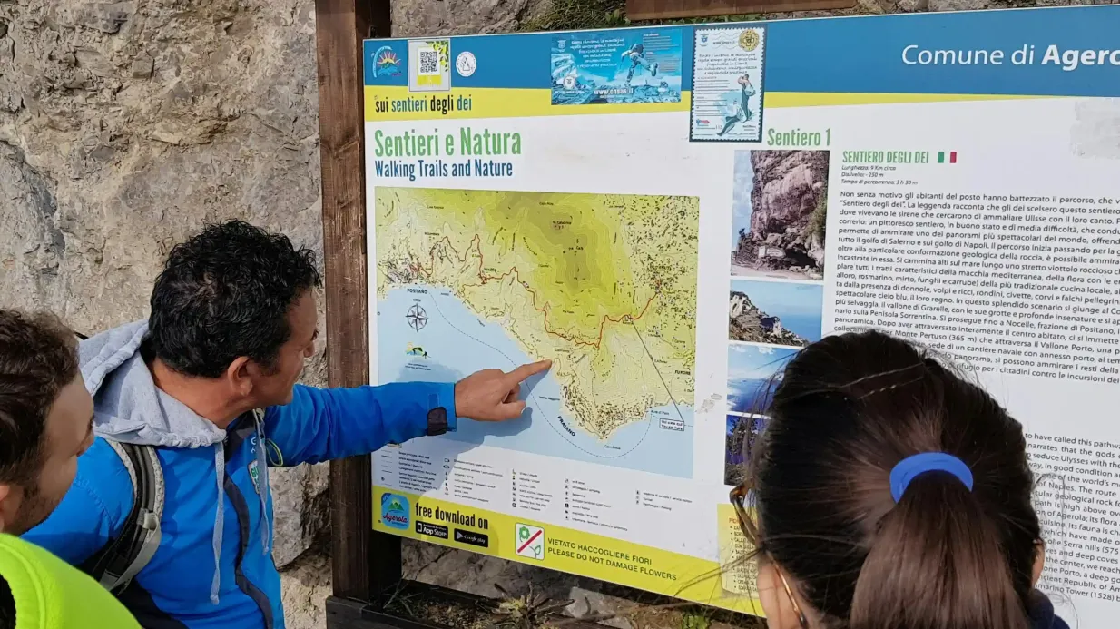 Chemin des Dieux : randonnée guidée + transport aller-retour depuis Sorrente Fournie par Reve S.r.l