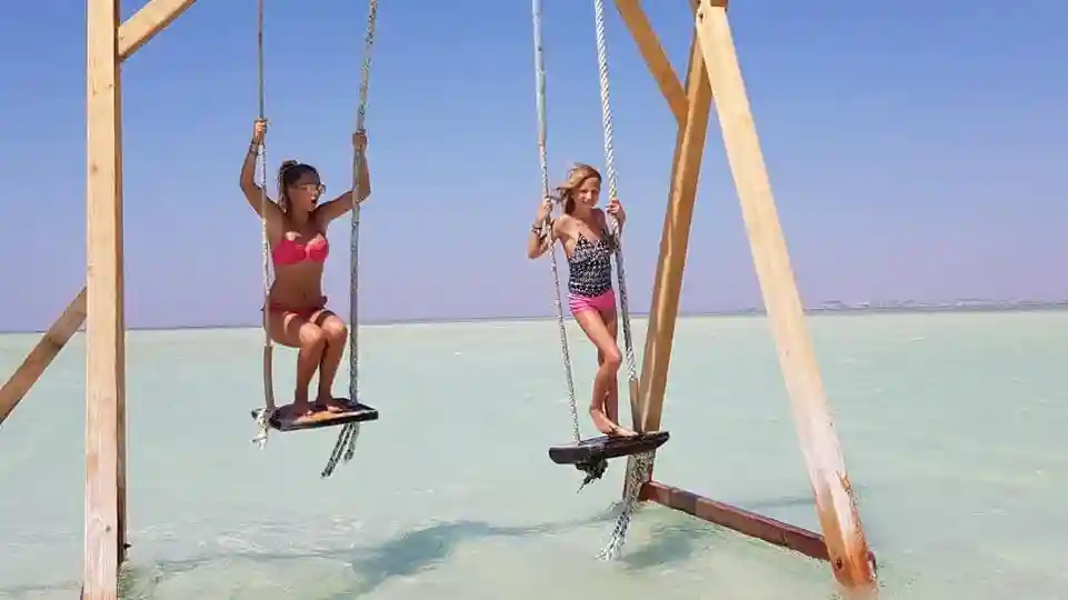 Hurghada: Crociera sull'isola di Orange Bay + Snorkeling + Pranzo