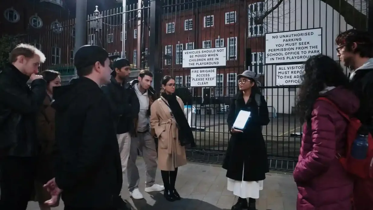 London: Guided Detective Tour Provided by Global Experiences LTD