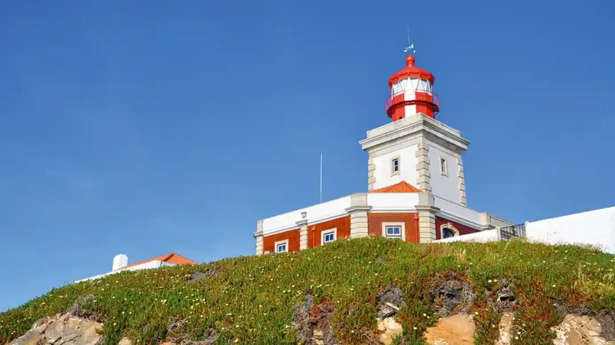 Sintra, Cascais e la costa di Estoril: Tour di mezza giornata Fornito da Cityrama Viagens e Turismo