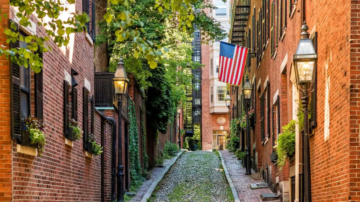 Beacon Hill Boston: Underground Railroad History Tour