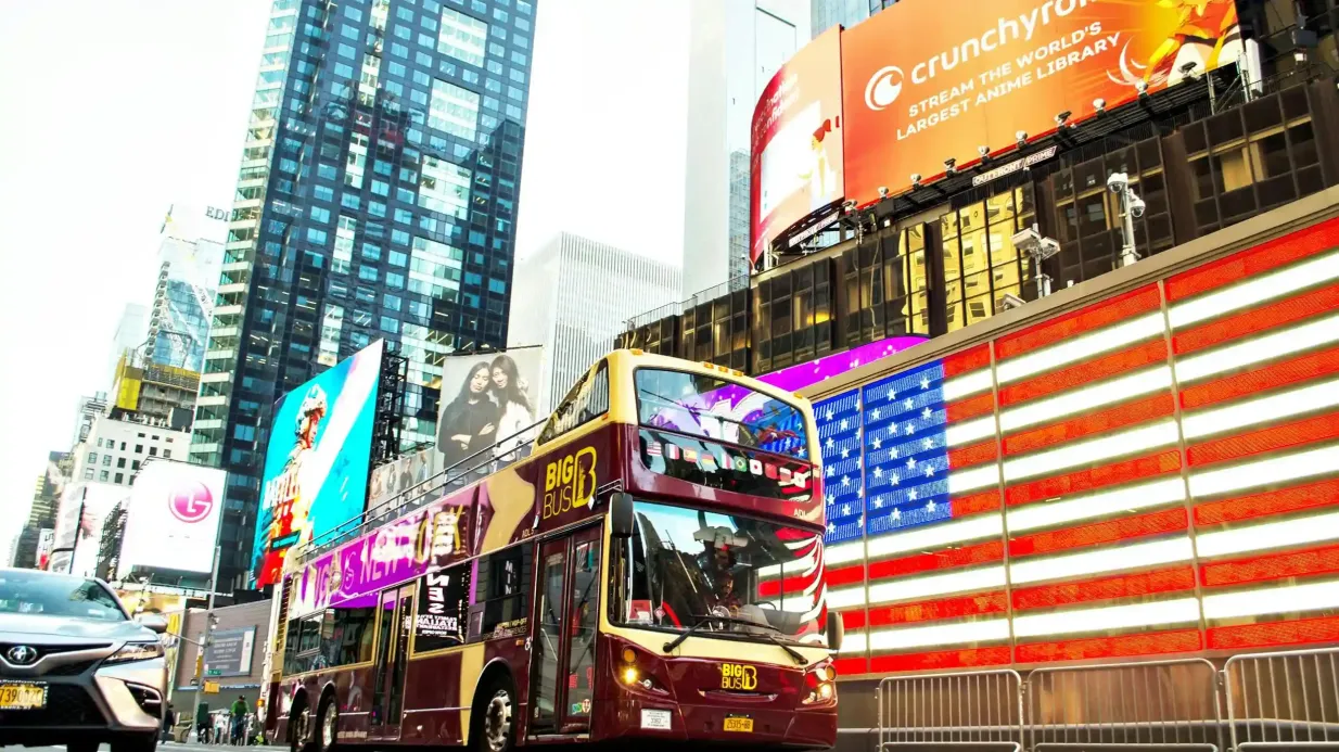 New York : 1 jour de bus Hop-on Hop-off + Statue de la Liberté et Ellis Island Ferry Fournie par Big Bus USA