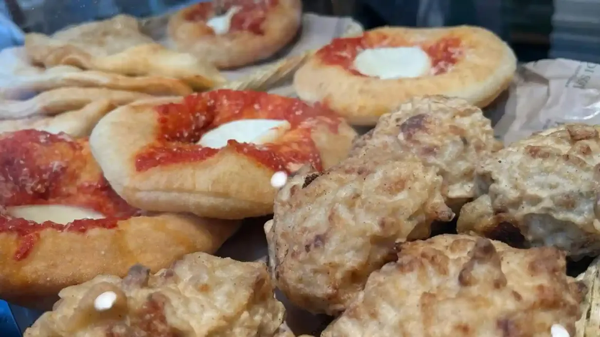Italie : Tour de la cuisine de rue Fournie par Beatrice Odelli