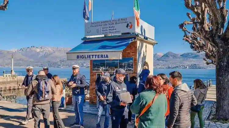 Isola Bella: Hop-on Hop-off Boat Tour from Stresa Provided by Isole Lago Maggiore Navigazione Isole Borromee SRL