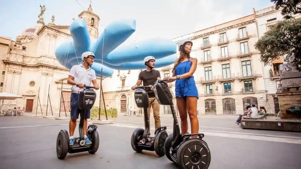 Barcelona: Montjuïc Segway Tour