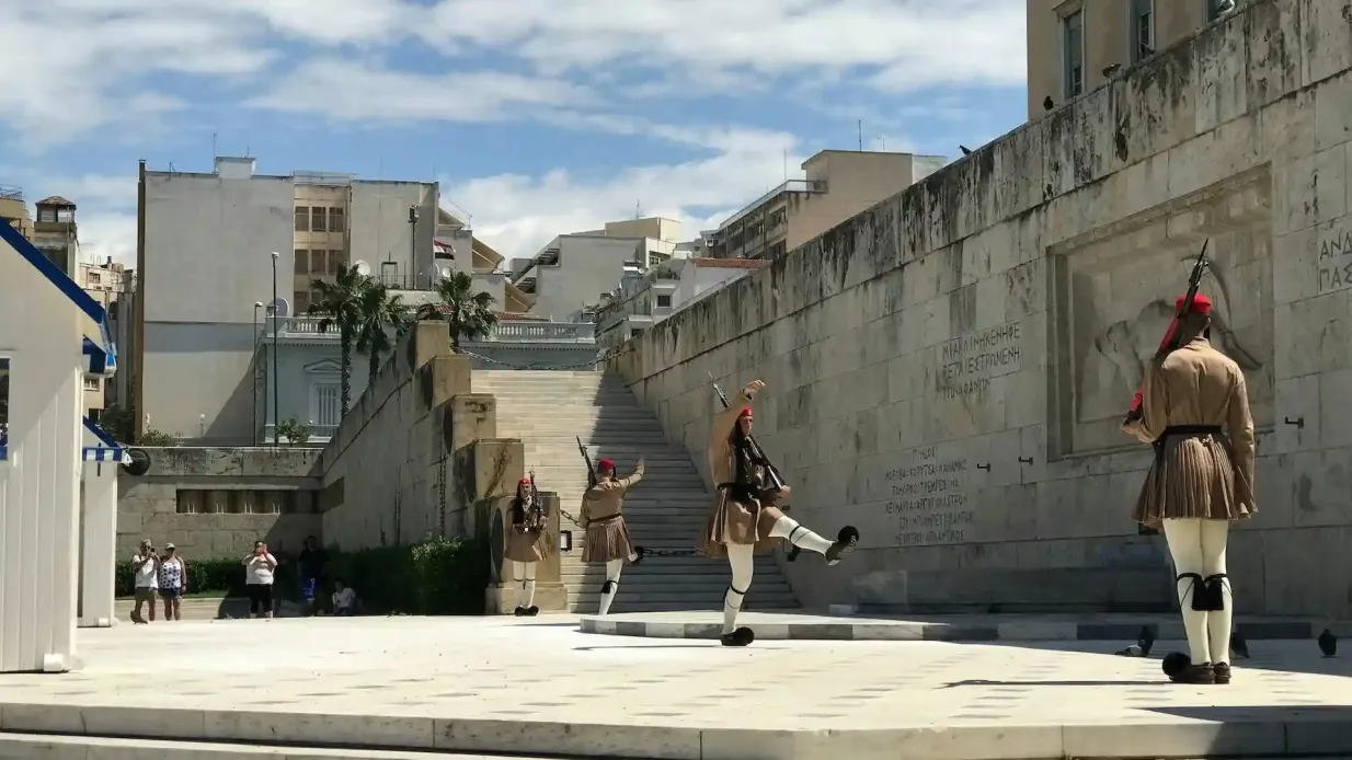 Atenas: Passeio de E-Bike com comida de rua