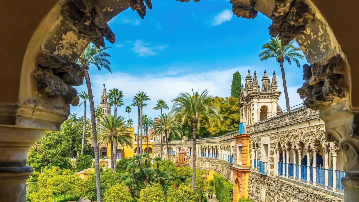Siviglia: Tour a piedi della città + viaggio di andata e ritorno da Madrid in treno Fornito da We The Club S.L.