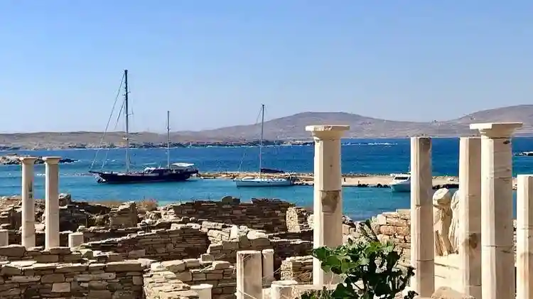 Rhenia: Yacht Cruise from Mykonos + Delos Guided Tour + Lunch Provided by Sunfos Alessia Yachting