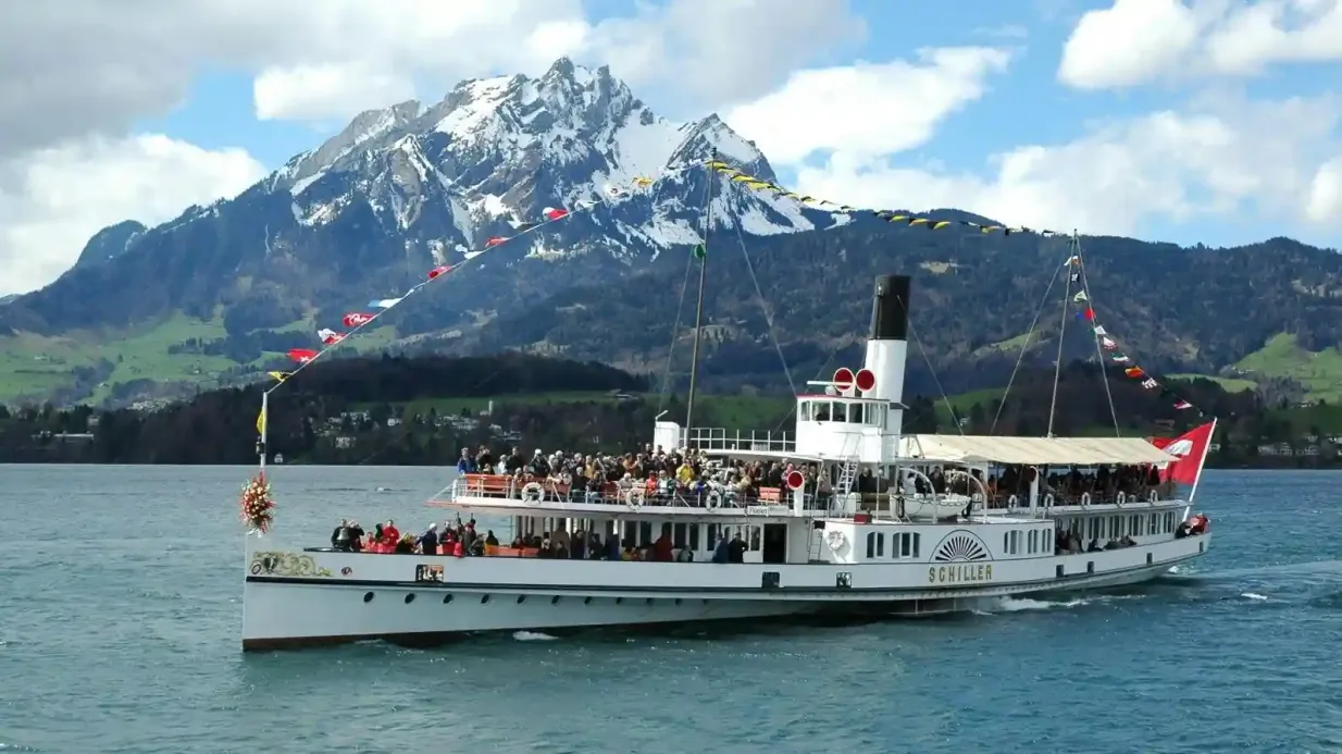 Berg Pilatus: Selbstgeführte Goldene Rundfahrt ab Luzern + Schifffahrt Bereitgestellt von Pilatus-Bahnen AG