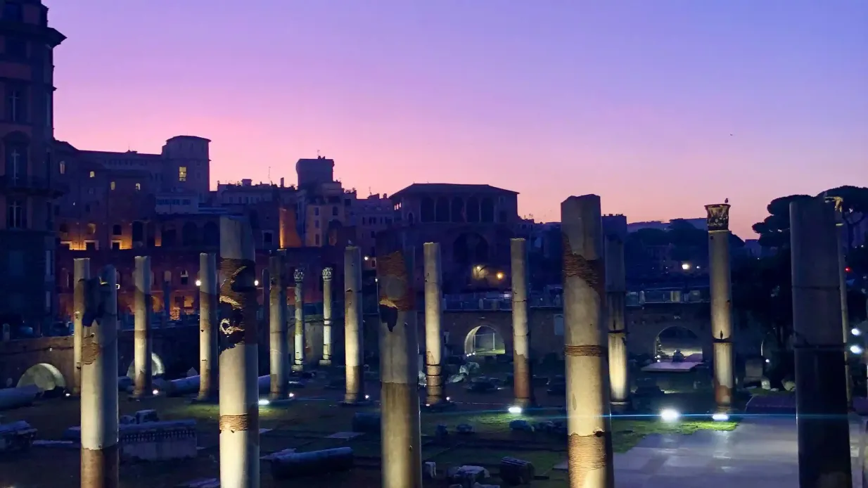 Roma: Tour in bicicletta all'alba + colazione italiana Fornito da EsBike - Electric Bike Tours
