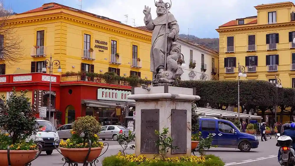 Capri and Sorrento: Day Trip from Naples Provided by ITALY OFFICIAL TOUR SRL