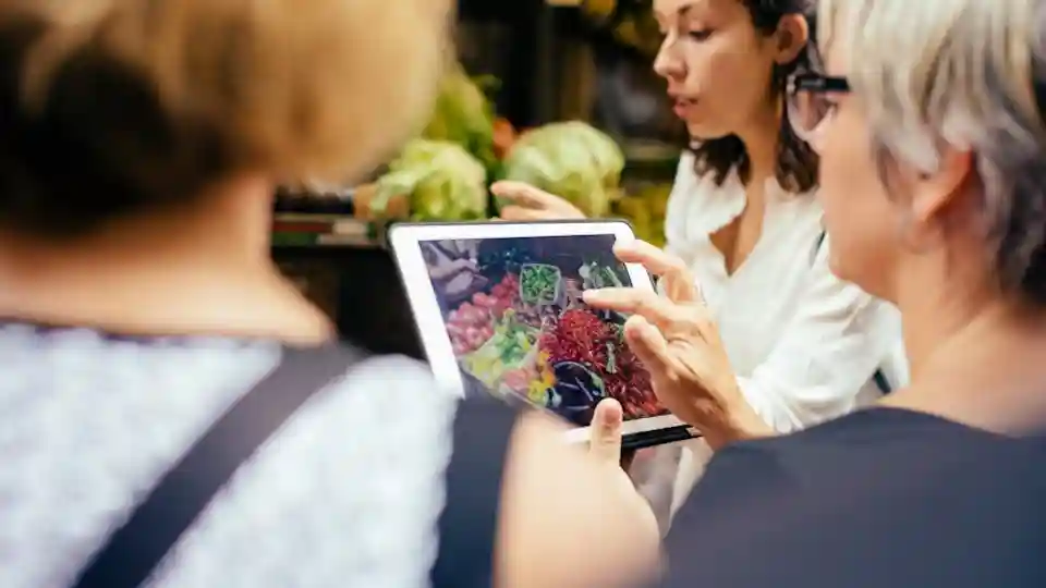 Florenz: Kochkurs mit Mittagessen in einem Bauernhaus + Tour über den lokalen Markt Bereitgestellt von Walkabout S.r.l.