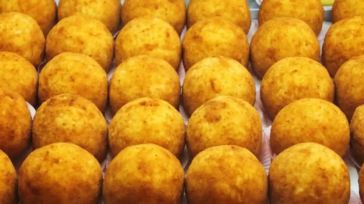 Palermo: tour del mercato + lezione di cucina + pasto e vino illimitato