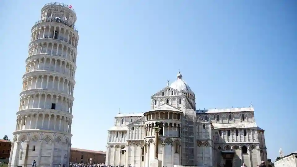 Pisa: Gita di un giorno da Firenze in treno Fornito da ACCORD Italy Smart Tours & Experiences